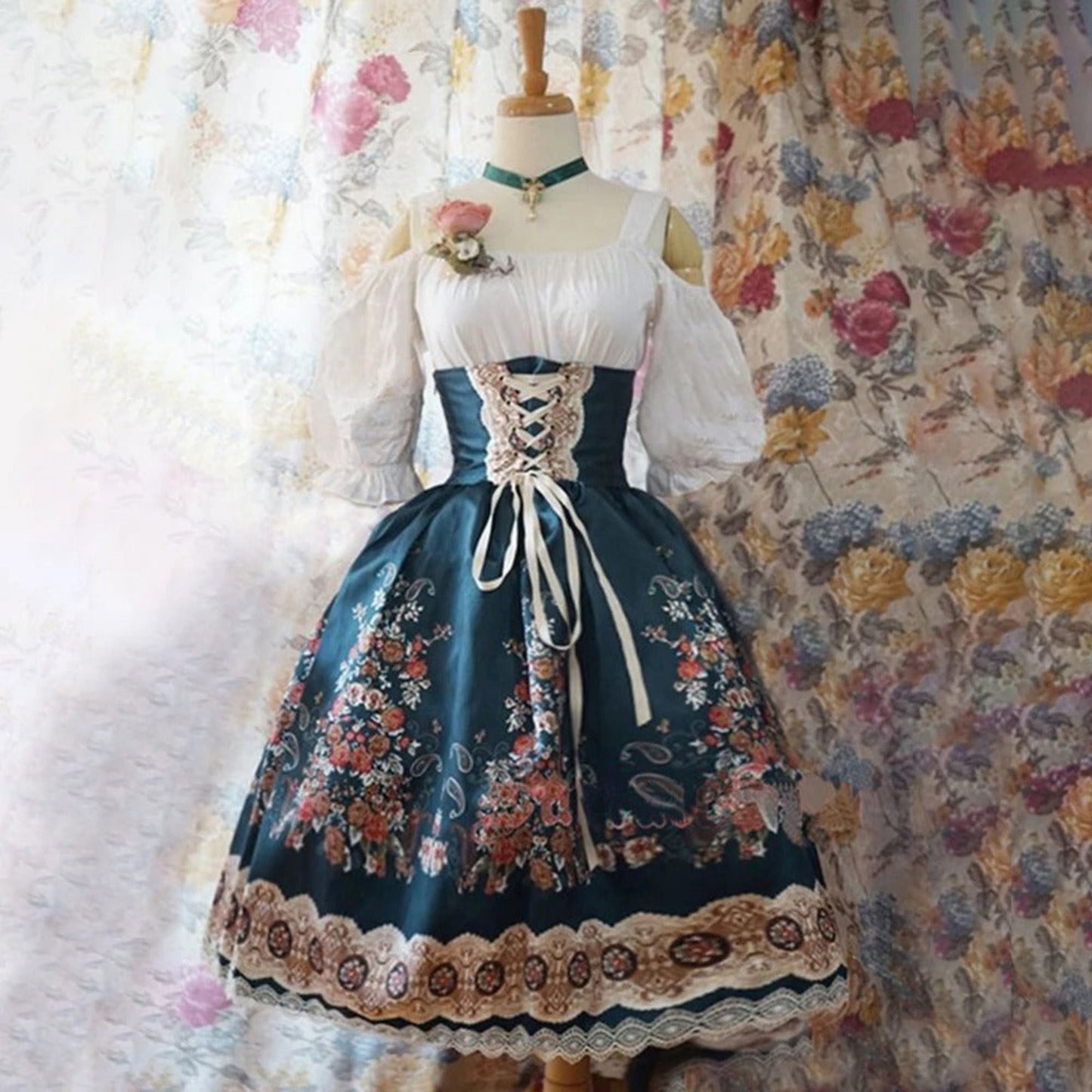 Women's Dirndl Dress | Traditional Bavarian