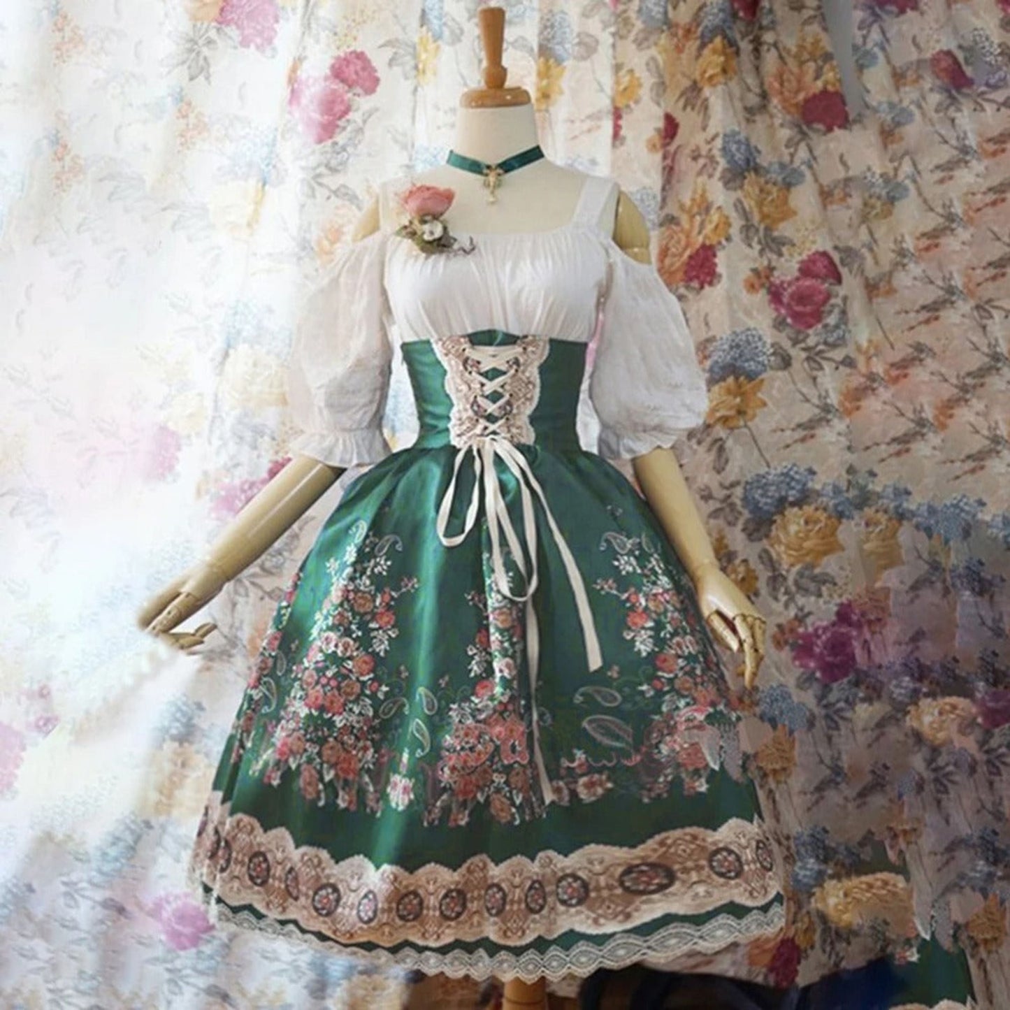 Women's Dirndl Dress | Traditional Bavarian