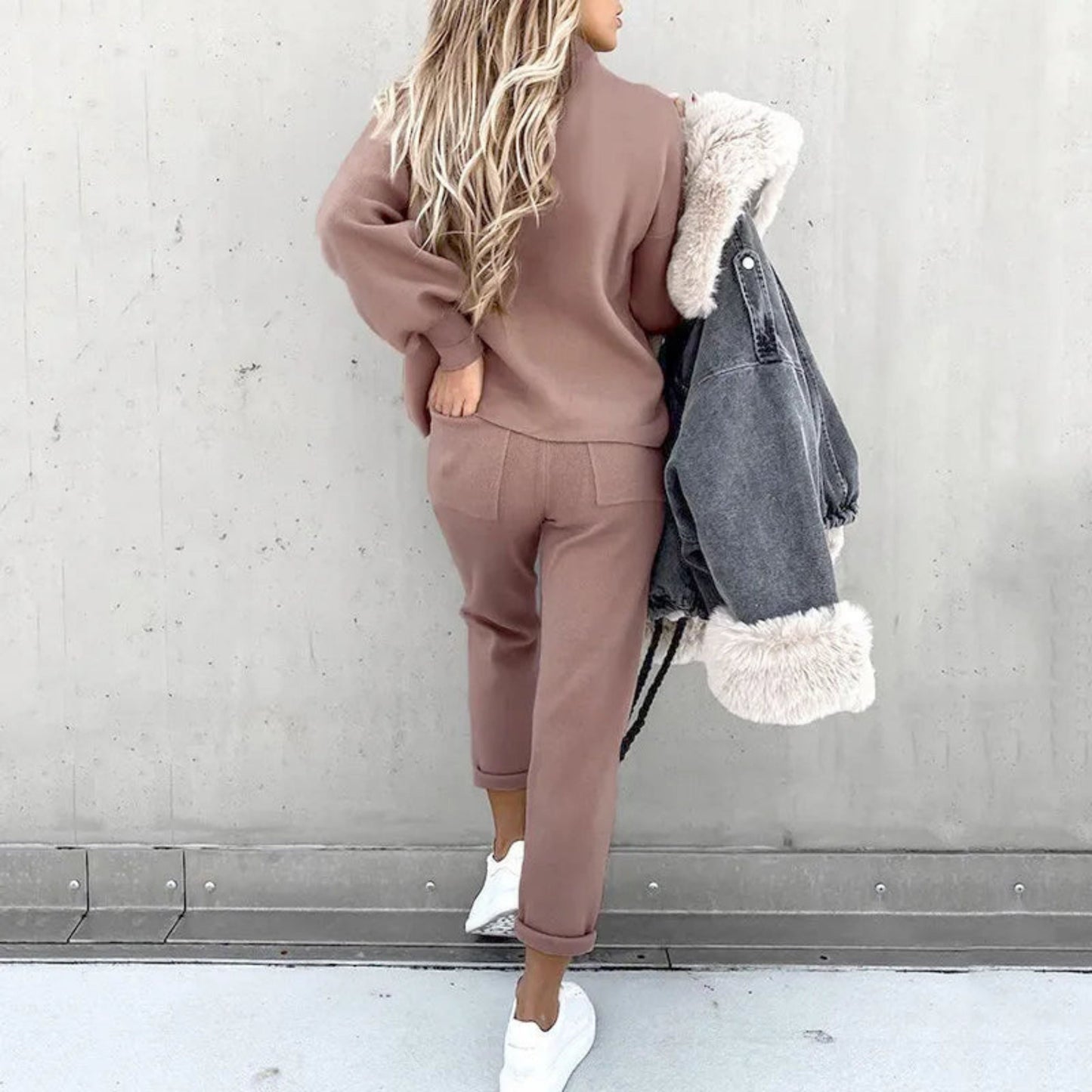 Women's Lounge Set | Sweater & Jogging Pants